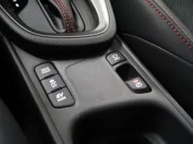 Toyota Yaris Cross 1.5 Hybride 130 GR Sport | Two-Tone thumbnail 28