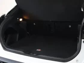 Toyota Yaris Cross 1.5 Hybride 130 GR Sport | Two-Tone thumbnail 30