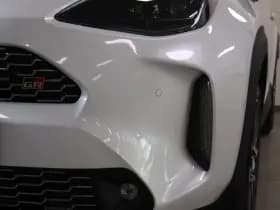 Toyota Yaris Cross 1.5 Hybride 130 GR Sport | Two-Tone thumbnail 34