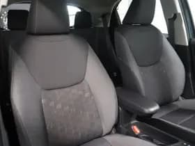 Toyota Yaris 1.5 Hybride 115 Dynamic met Comfort Pack | €3.000 thumbnail 12