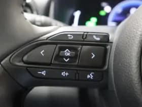 Toyota Yaris 1.5 Hybride 115 Dynamic met Comfort Pack | €3.000 thumbnail 19