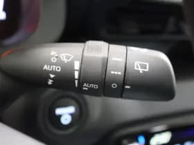 Toyota Yaris 1.5 Hybride 115 Dynamic met Comfort Pack | €3.000 thumbnail 22