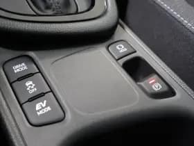 Toyota Yaris 1.5 Hybride 115 Dynamic met Comfort Pack | €3.000 thumbnail 29