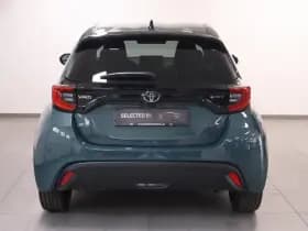 Toyota Yaris 1.5 Hybride 115 Dynamic met Comfort Pack | €3.000 thumbnail 4