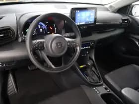 Toyota Yaris 1.5 Hybride 115 Dynamic met Comfort Pack | €3.000 thumbnail 7