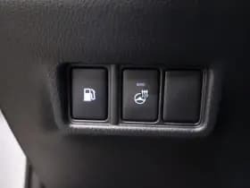 Toyota C-HR 1.8 Hybrid Dynamic | Dodehoekdetectie | PDC thumbnail 14