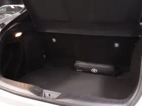 Toyota C-HR 1.8 Hybrid Dynamic | Dodehoekdetectie | PDC thumbnail 31