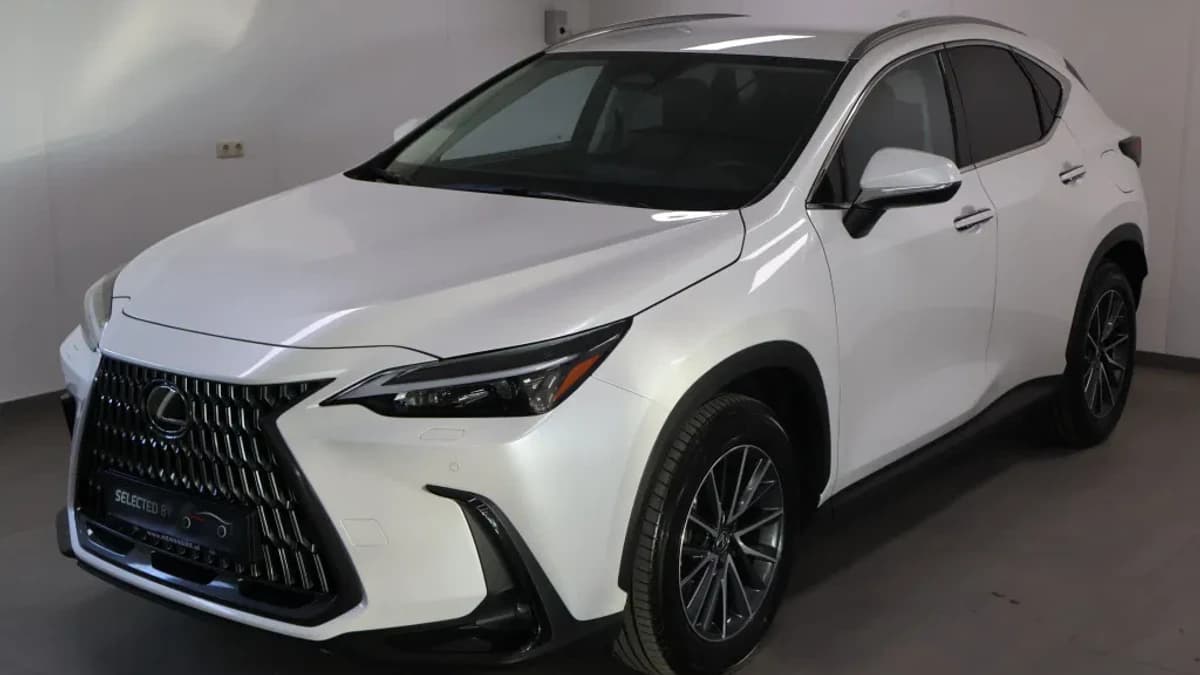 Lexus NX 450h+ AWD Luxury Line | Explorer Pack — foto 1