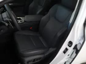 Lexus NX 450h+ AWD Luxury Line | Explorer Pack thumbnail 9