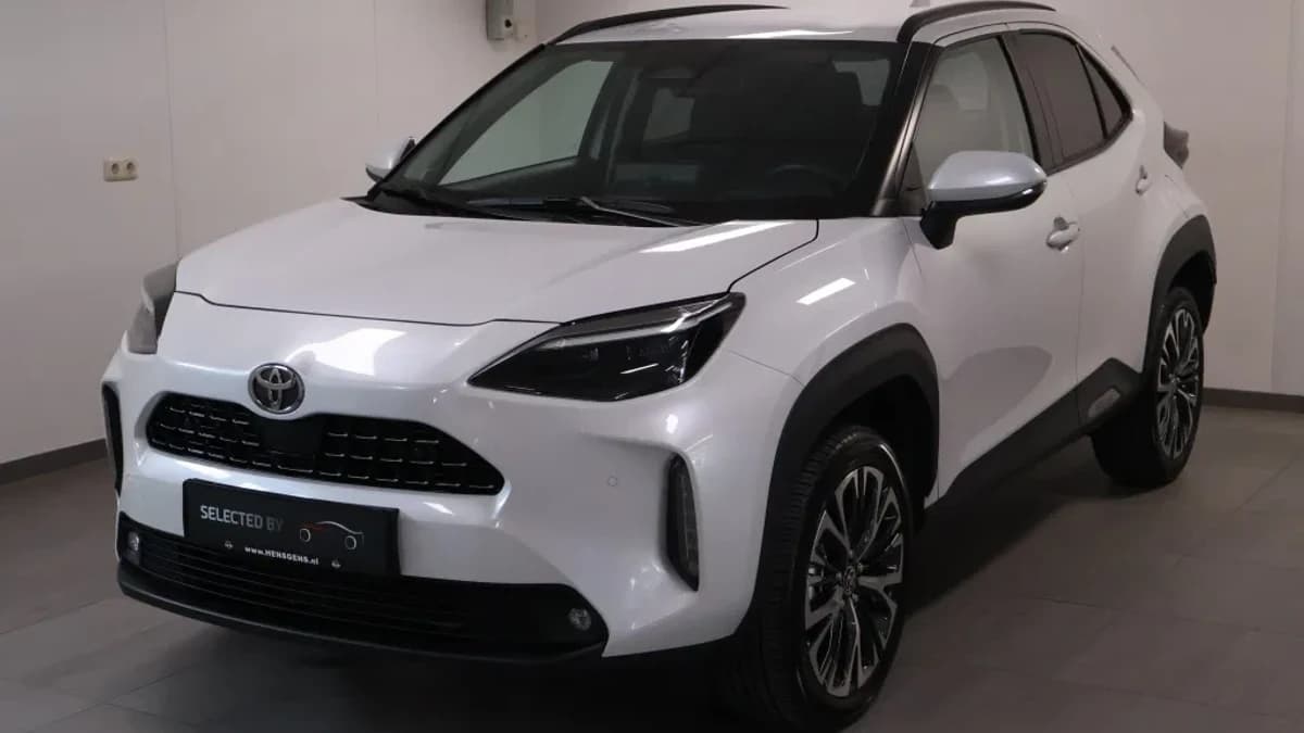 Toyota Yaris Cross 1.5 Hybride 130 Executive | Elektrisch Achterklep — foto 1