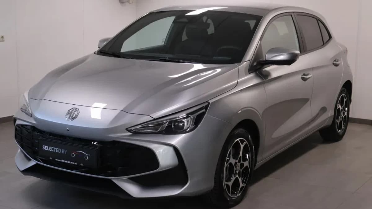 MG MG3 Hybrid+ 1.5 Hybrid+ Luxury — foto 1