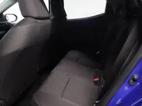 Toyota Yaris 1.5 Hybride 115 Dynamic met Comfort Pack | €3.000 thumbnail 11