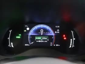 Toyota Yaris 1.5 Hybride 115 Dynamic met Comfort Pack | €3.000 thumbnail 17