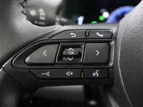 Toyota Yaris 1.5 Hybride 115 Dynamic met Comfort Pack | €3.000 thumbnail 18