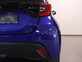 Toyota Yaris 1.5 Hybride 115 Dynamic met Comfort Pack | €3.000 thumbnail 30