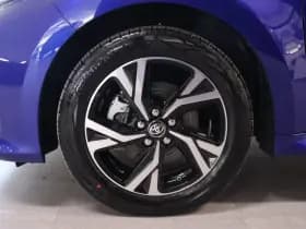 Toyota Yaris 1.5 Hybride 115 Dynamic met Comfort Pack | €3.000 thumbnail 5