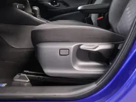 Toyota Yaris 1.5 Hybride 115 Dynamic met Comfort Pack | €3.000 thumbnail 10