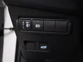 Toyota Corolla Cross Hybrid 200 Style thumbnail 16