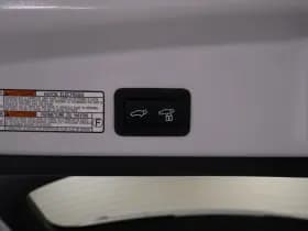 Toyota Corolla Cross Hybrid 200 Style thumbnail 28