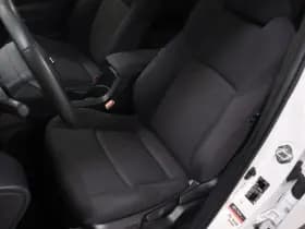 Toyota Corolla Cross Hybrid 200 Style thumbnail 8