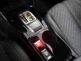 Peugeot 2008 1.2 Hybride 145 Allure | 360 Camera | Luxe thumbnail 28