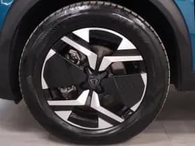 Peugeot 2008 1.2 Hybride 145 Allure | 360 Camera | Luxe thumbnail 5