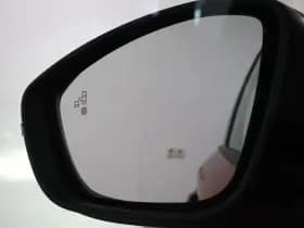 Peugeot 2008 1.2 Hybride 145 Allure | 360 Camera | Luxe thumbnail 34