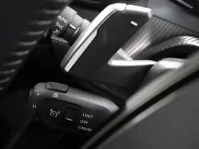 Peugeot 2008 1.2 Hybride 145 Allure | 360 Camera | Luxe thumbnail 16
