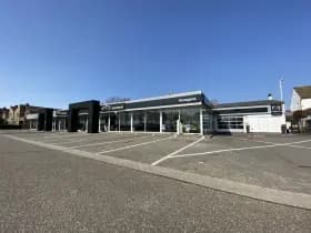 Peugeot 2008 1.2 Hybride 145 Allure | 360 Camera | Luxe thumbnail 37