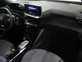 Peugeot 2008 1.2 Hybride 145 Allure | 360 Camera | Luxe thumbnail 8