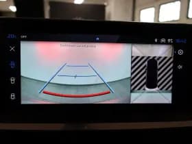 Peugeot 2008 1.2 Hybride 145 Allure | 360 Camera | Luxe thumbnail 19