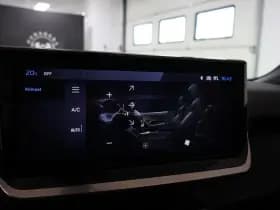 Peugeot 2008 1.2 Hybride 145 Allure | 360 Camera | Luxe thumbnail 21