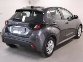 Mazda 2 Hybrid 1.5 Centre-line | LMV | Apple Car Play thumbnail 3