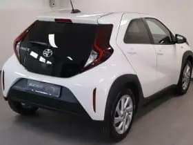 Toyota Aygo X 1.0 VVT-i S-CVT Pulse | Automaat thumbnail 3