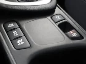 Mazda 2 Hybrid 1.5 Centre-line | LMV | Apple Car Play thumbnail 26