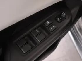 Suzuki Swift 1.2 Style Smart Hybride thumbnail 15