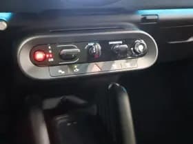 MINI Mini Aceman E Favoured L 42.5 kWh thumbnail 31