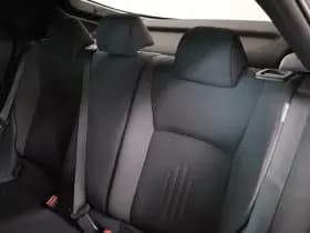 Toyota C-HR 1.8 Hybrid 140 Dynamic | Elektrische achterklep thumbnail 12