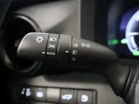 Toyota C-HR 1.8 Hybrid 140 Dynamic | Elektrische achterklep thumbnail 22