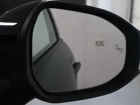 Toyota C-HR 1.8 Hybrid 140 Dynamic | Elektrische achterklep thumbnail 29