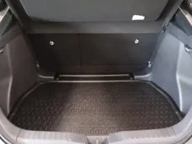 Toyota C-HR 1.8 Hybrid 140 Dynamic | Elektrische achterklep thumbnail 31