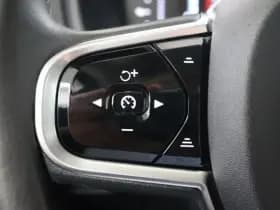 Volvo XC90 2.0 T5 AWD Momentum | Leder | Trekhaak thumbnail 21