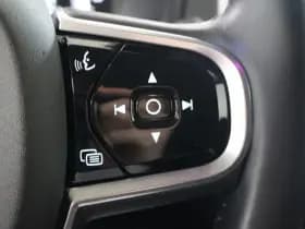 Volvo XC90 2.0 T5 AWD Momentum | Leder | Trekhaak thumbnail 22