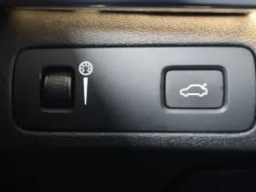 Volvo XC90 2.0 T5 AWD Momentum | Leder | Trekhaak thumbnail 26