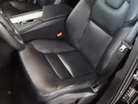 Volvo XC90 2.0 T5 AWD Momentum | Leder | Trekhaak thumbnail 9