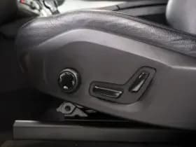 Volvo XC90 2.0 T5 AWD Momentum | Leder | Trekhaak thumbnail 10