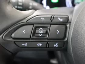 Toyota Yaris thumbnail 18