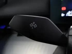 BMW 5 Serie 530e | M-Sport | Pano | 360 camera thumbnail 23