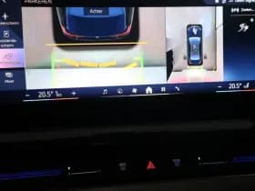 BMW 5 Serie 530e | M-Sport | Pano | 360 camera thumbnail 27