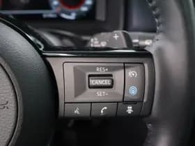 Nissan Qashqai thumbnail 17